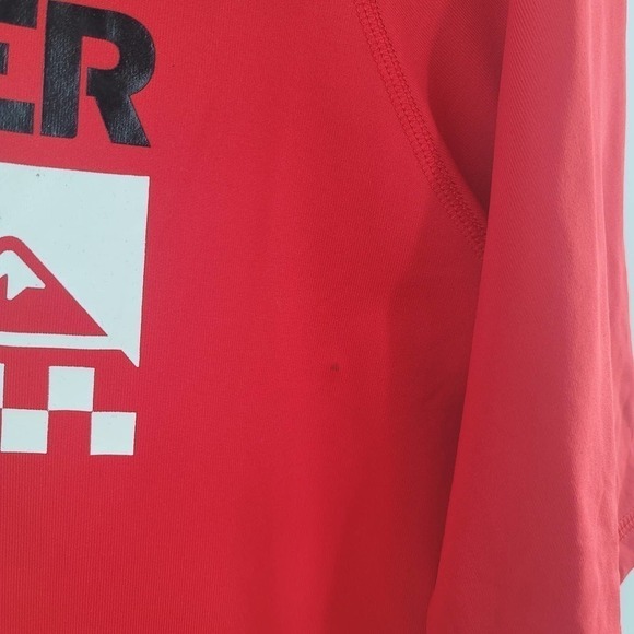 Quiksilver Men's Rash Guard Swim Top Size M Red Medium Short Sleeve - Picture 6 of 6